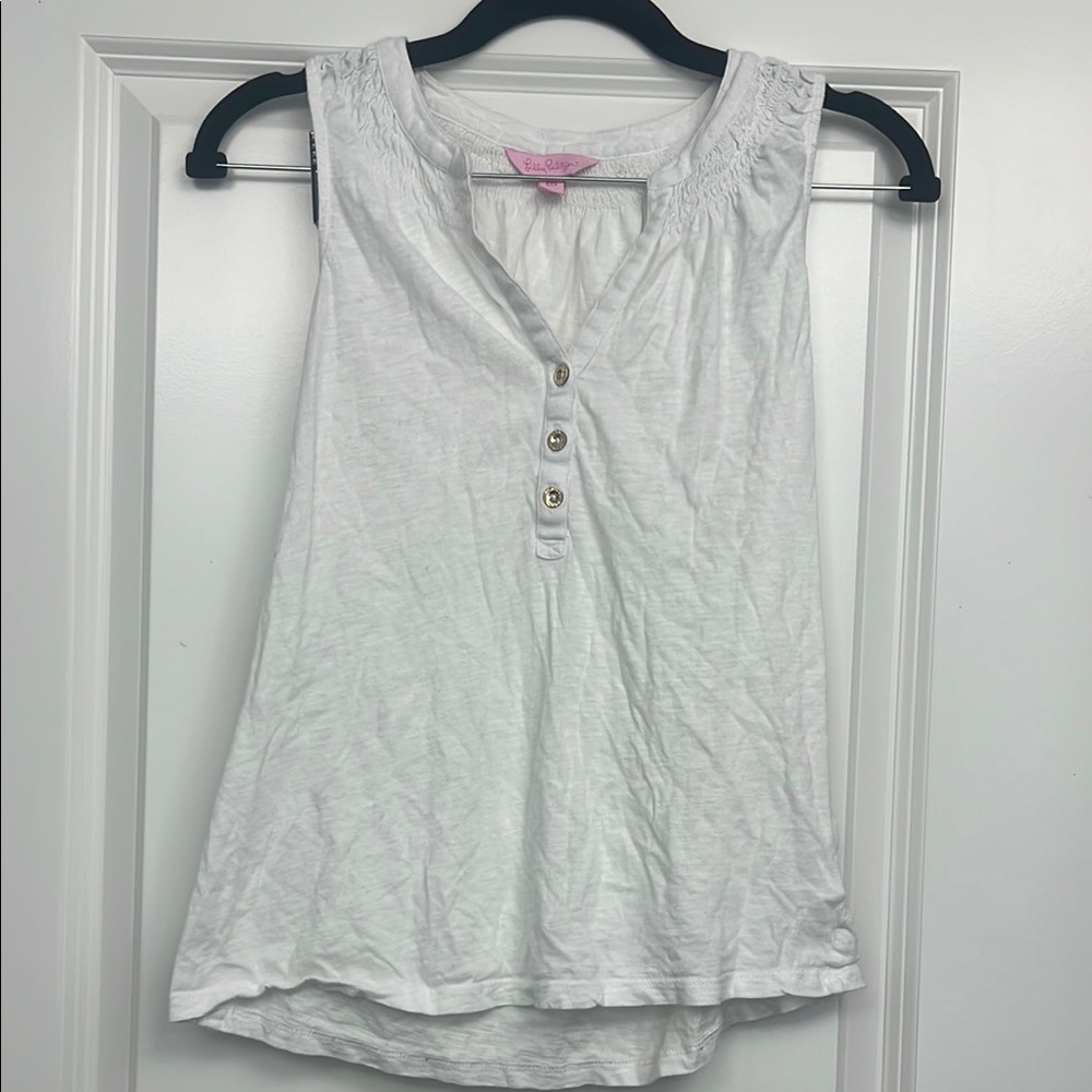 Lilly Pulitzer White Sleeveless Essie